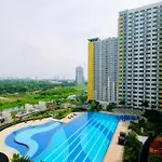 Cozy Stay 2Br Springlake Summarecon Bekasi Apartment By Travelio