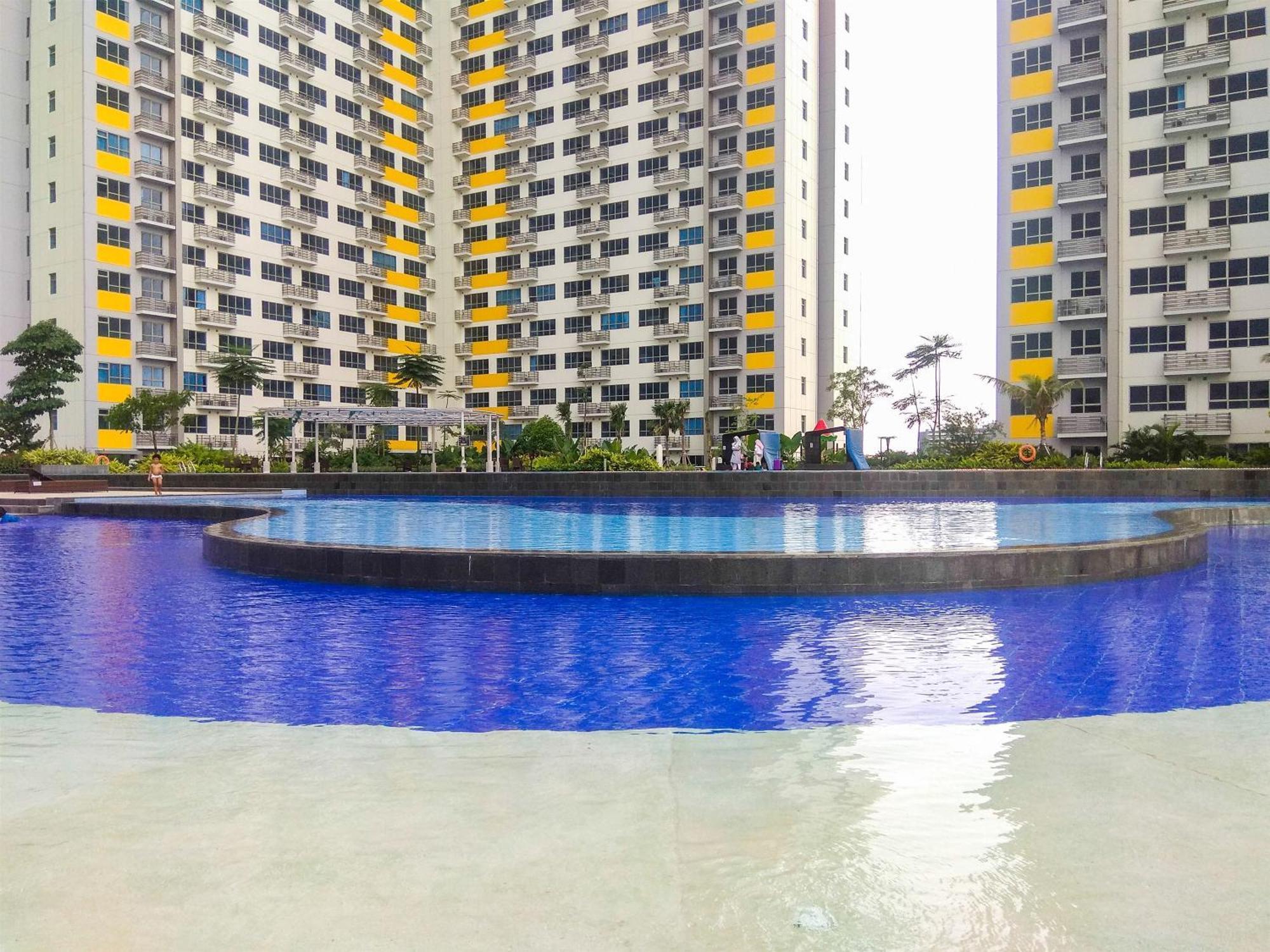 Cozy 2br Springlake Summarecon By Travelio